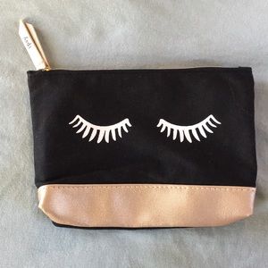 lashes travel pouch